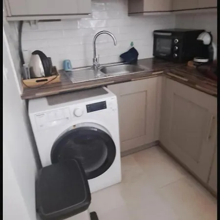 Апартаменти French Riviera Boutique *