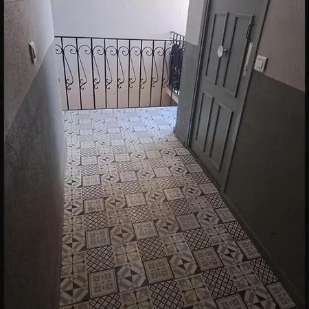 French Riviera Boutique Апартаменти